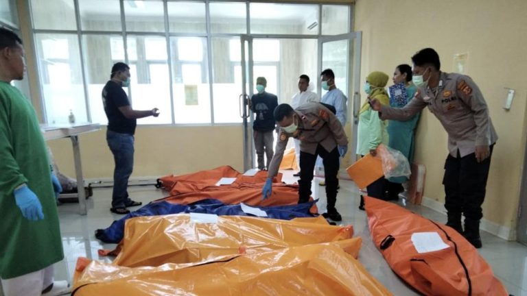 Ledakan Garut: Misteri Warga Sipil di Lokasi Pemusnahan Amunisi! Ledakan Garut: Misteri Warga Sipil di Lokasi Pemusnahan Amunisi!