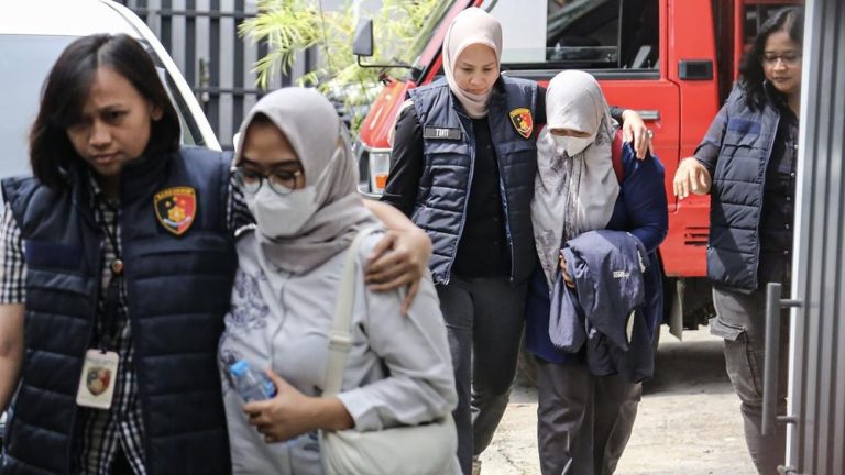 Skandal PPDS Undip: Pungli Miliaran & Aturan Senior Selalu Benar! Skandal PPDS Undip: Pungli Miliaran & Aturan Senior Selalu Benar!