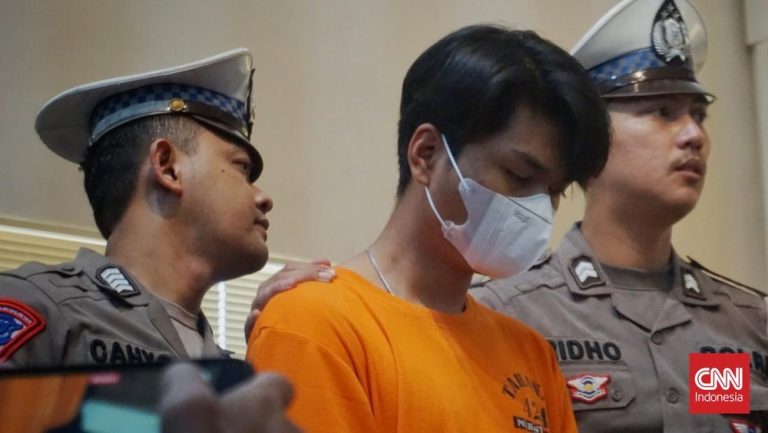 Tragedi Maut! Mahasiswa UGM Tewas Ditabrak BMW Tragedi Maut! Mahasiswa UGM Tewas Ditabrak BMW