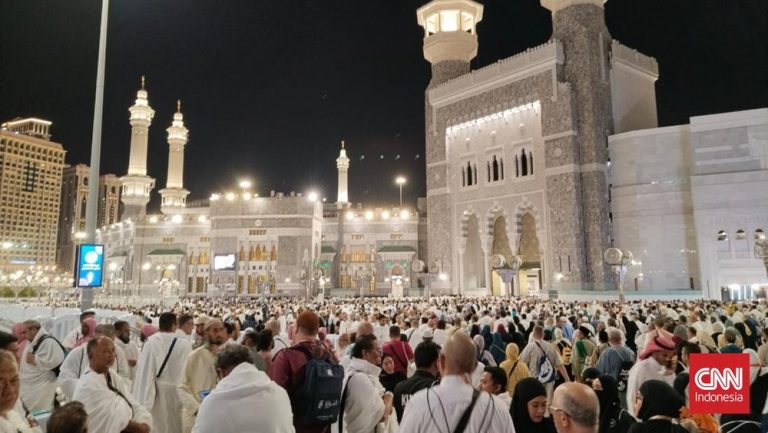 Heboh! Visa Haji Furoda Tak Terbit, Ini Penyebabnya! Heboh! Visa Haji Furoda Tak Terbit, Ini Penyebabnya!