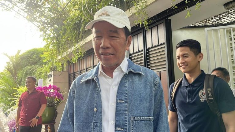 Jokowi Sakit Kritis? Ajudan Bongkar Fakta Mengejutkan! Jokowi Sakit Kritis? Ajudan Bongkar Fakta Mengejutkan!