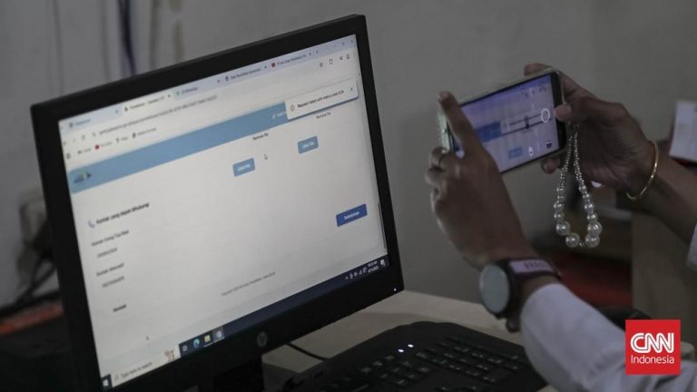 Rapor 100? SPMB Terancam Dihentikan! Rapor 100? SPMB Terancam Dihentikan!