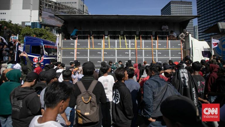 Heboh! Fatwa Haram Sound Horeg Gegerkan Jawa Timur! Heboh! Fatwa Haram Sound Horeg Gegerkan Jawa Timur!