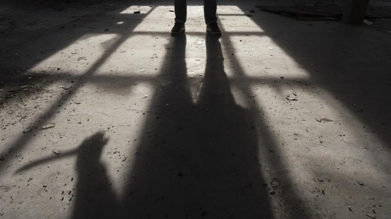 Aksi Brutal! Duel Maut di Bekasi Gara-gara Transfer Uang