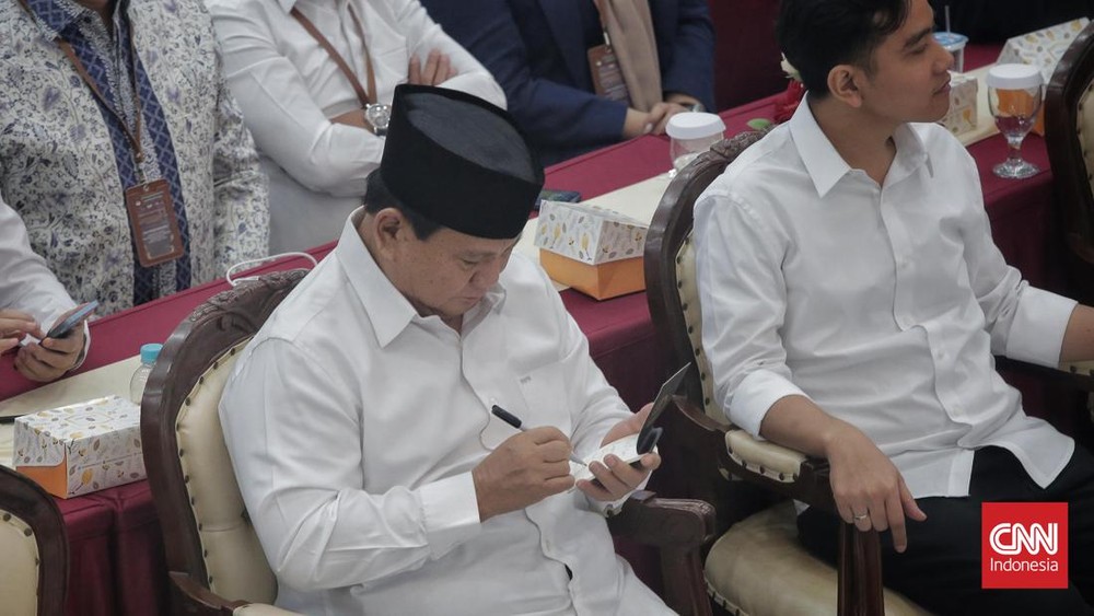 Rahasia Rapat Tertutup Prabowo: Cuaca Ekstrem & Sekolah Rakyat!