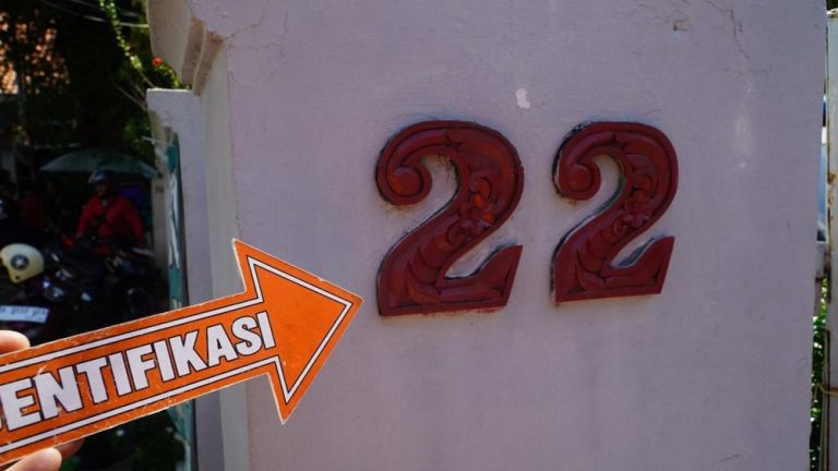 Rahasia Kematian Diplomat Muda: Penjaga Kos Terlihat Gelagat Aneh di CCTV! Rahasia Kematian Diplomat Muda: Penjaga Kos Terlihat Gelagat Aneh di CCTV!