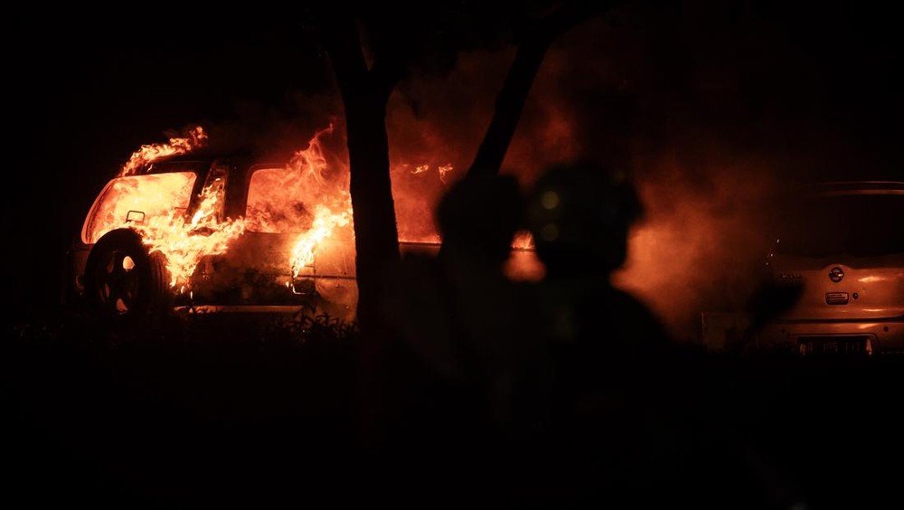 Massa Kepung Mako Brimob Kwitang! Ada Apa Gerangan?