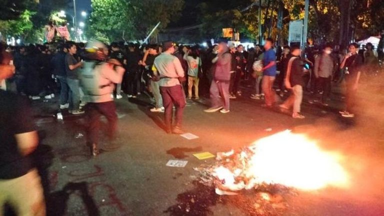 ISIS Diduga Dalangi Kerusuhan Demo di Solo & Kendal? Ini Kata Densus!