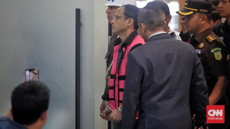 Nadiem Makarim Terjerat Kasus Korupsi Laptop? Kejagung Bertindak!