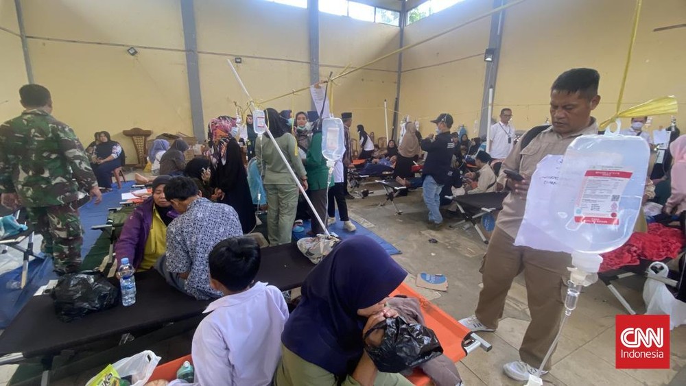 BREAKING! Ratusan Warga Cipongkor Jadi Korban Keracunan Massal!