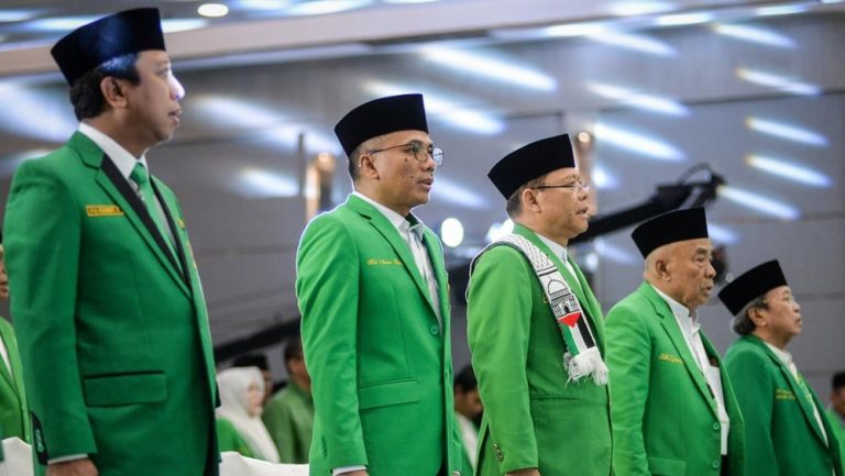 PPP Memanas! Dua Kubu Klaim Ketua Umum, Siapa yang Sah? PPP Memanas! Dua Kubu Klaim Ketua Umum, Siapa yang Sah?