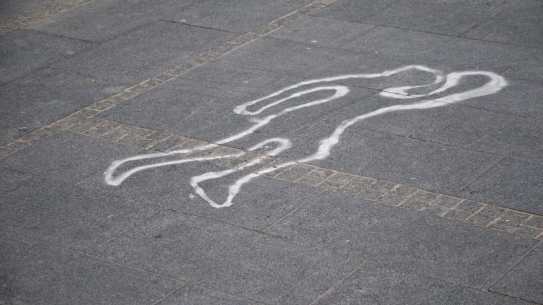 Misteri Kematian Terapis Spa 14 Tahun: Fakta Baru Terungkap! Misteri Kematian Terapis Spa 14 Tahun: Fakta Baru Terungkap!