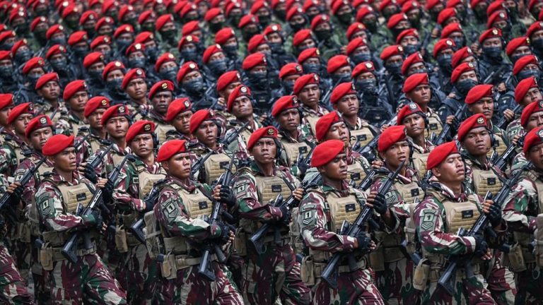 Prioritaskan Putra Daerah! Gubernur Minta Kuota TNI untuk OAP Ditambah