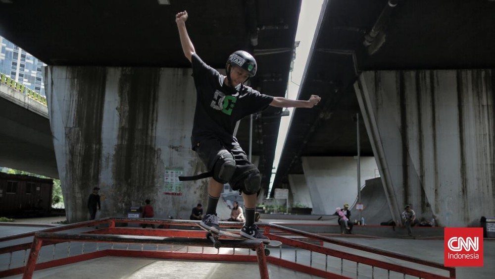 Kolong Tol Disulap Jadi Taman? Warga Jakarta Siap-Siap!