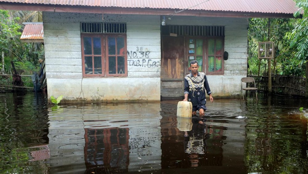 Aceh Barat Lumpuh! Ribuan Jiwa Mengungsi Akibat Banjir Dahsyat