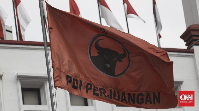 Drama Pemakzulan Bupati Pati: PDIP Minta Maaf, Ada Apa?