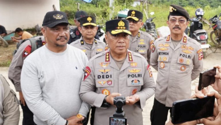 Wakapolri: Bantuan Aceh Harus Kilat! Sewa Truk & Kapal Jika Perlu!