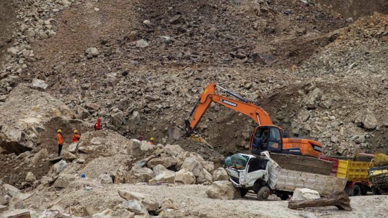 Longsor Maut di Tambang Timah Bangka, 6 Pekerja Tewas Tragis!