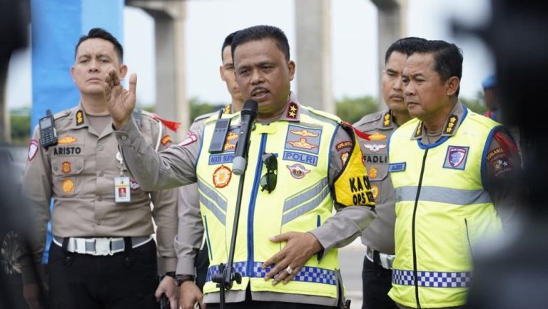 Terungkap! Strategi Korlantas Bikin Arus Balik Lebaran Anti-Macet Terungkap! Strategi Korlantas Bikin Arus Balik Lebaran Anti-Macet