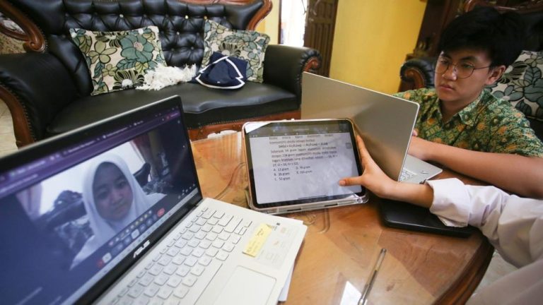 Efisiensi Energi Bikin Sekolah Jarak Jauh? DPR: Jangan Berani! Efisiensi Energi Bikin Sekolah Jarak Jauh? DPR: Jangan Berani!