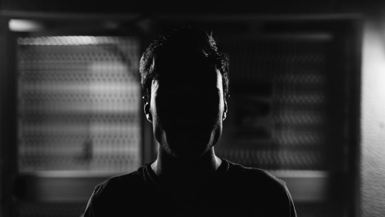 Miris! Dukun 'Tuhan' Cabuli Istri Pasien Stroke, Ancaman 12 Tahun Menanti!