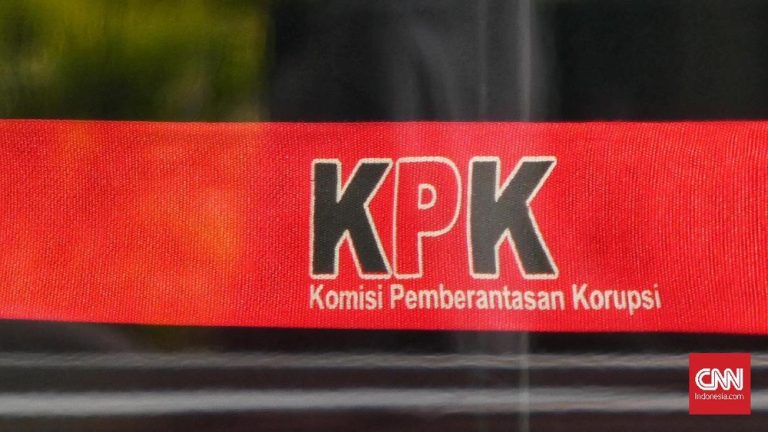 Geger! Ajudan Gubernur Riau Diborgol KPK, Mengaku Namanya Dicatut!