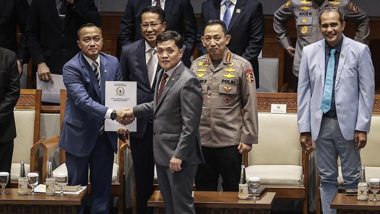 RUU Polri Kilat Terungkap Alasan Mengejutkan