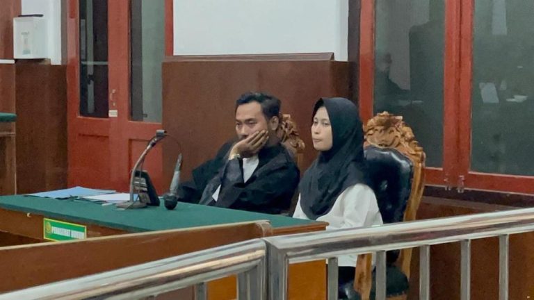 Duit Miliar Rupiah Raib Misteri Terapis Spa Duit Miliar Rupiah Raib Misteri Terapis Spa
