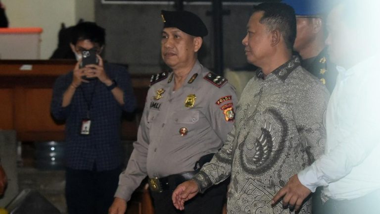 KPK Blakblakan Soal Tuduhan Eks Jampidsus