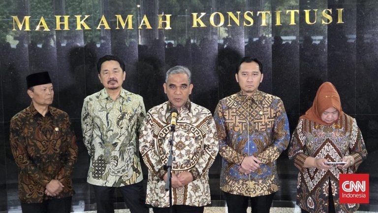 Pakar Curigai Agenda Tersembunyi MoU MPR MK