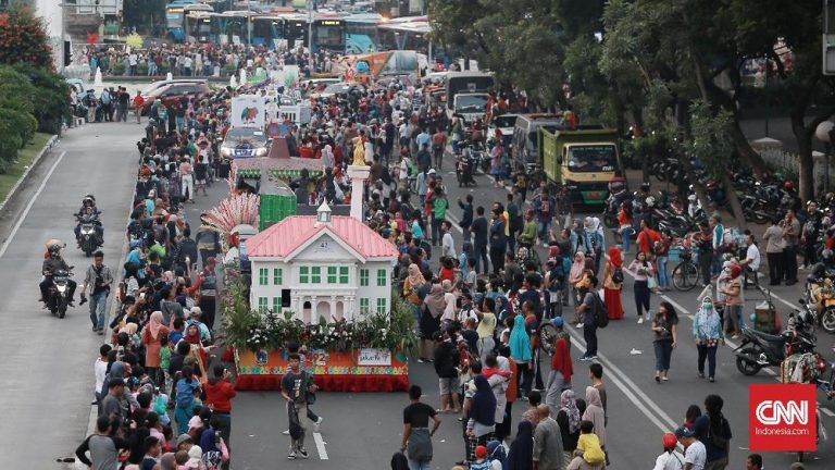Karnaval Meriah Guncang Jakarta Malam Ini