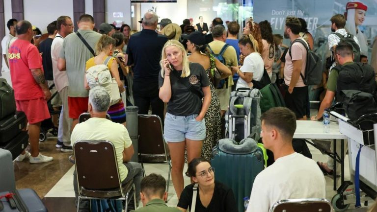 Tarif VoA Melejit Imigrasi Ungkap Alasan Mengejutkan