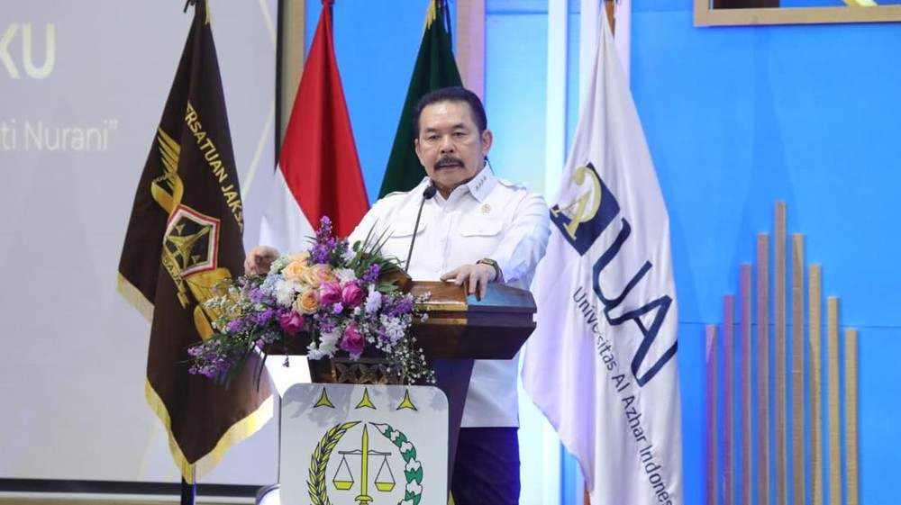 Nasib Mantan Jampidsus Di Ujung Tanduk