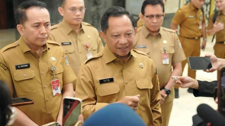 3 Jurus Sakti Pemerintah Bayar Gaji PPPK 3 Jurus Sakti Pemerintah Bayar Gaji PPPK