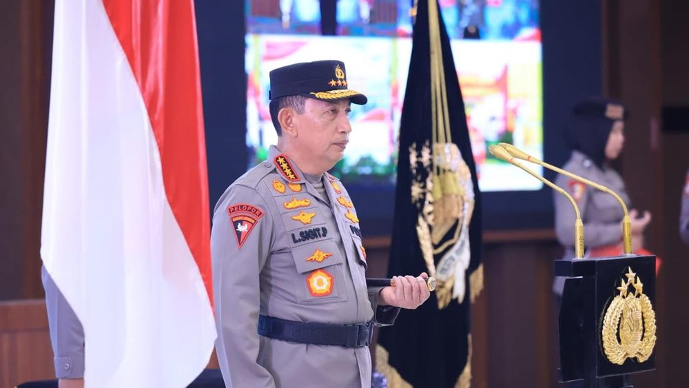 Kapolri Goyang Kursi Jenderal Bintang Dua