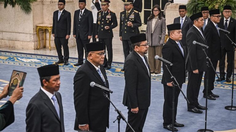 Pemerintah Tak Berani Akali Putusan MK Makan Gratis Pemerintah Tak Berani Akali Putusan MK Makan Gratis