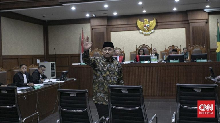 Heboh Yaqut Bantah Keras Tuduhan Korupsi Kuota Haji