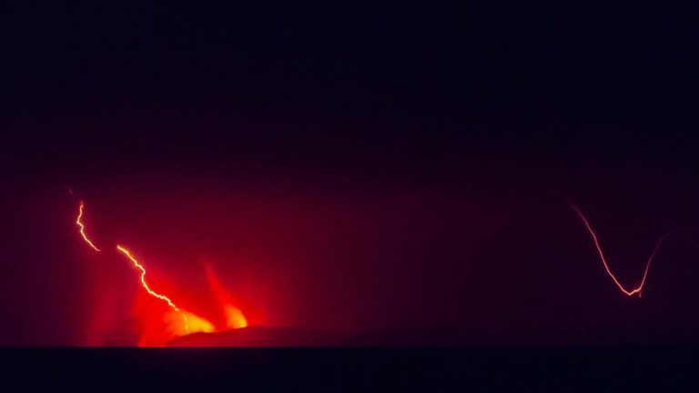 TERUNGKAP Abu Krakatau Kepung Banten Jakarta TERUNGKAP Abu Krakatau Kepung Banten Jakarta
