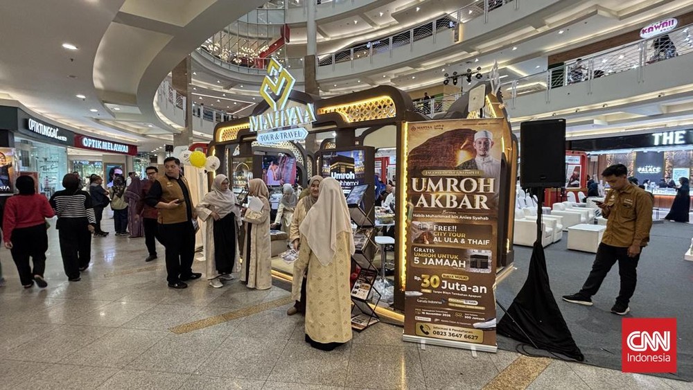 Warga Surabaya Serbu Diskon Umrah Bikin Melongo
