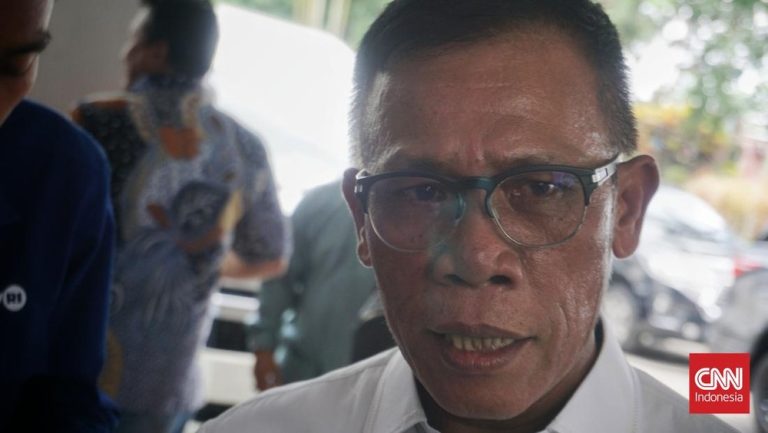 Geger Pemakzulan Bupati Tapteng PDIP Buka Suara
