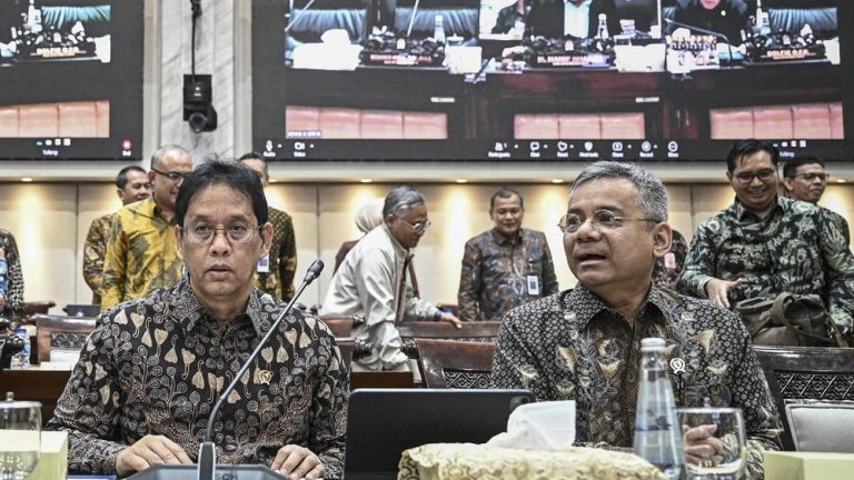 Geger Purbaya Dicopot Saat Presentasi DPD Geger Purbaya Dicopot Saat Presentasi DPD