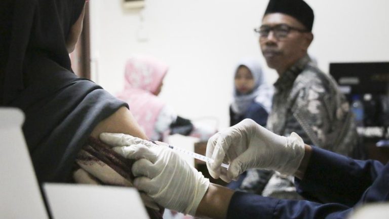 Surabaya Diserbu Flu Ruang Rawat Anak Penuh