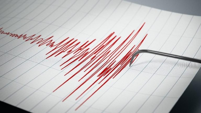 Gempa Kuat Hantam Sumba Pagi Ini Susulan Meneror Gempa Kuat Hantam Sumba Pagi Ini Susulan Meneror