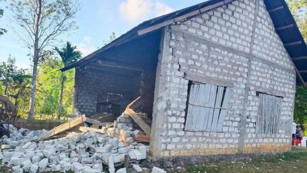 Sumba Barat Daya Diguncang Gempa Dahsyat