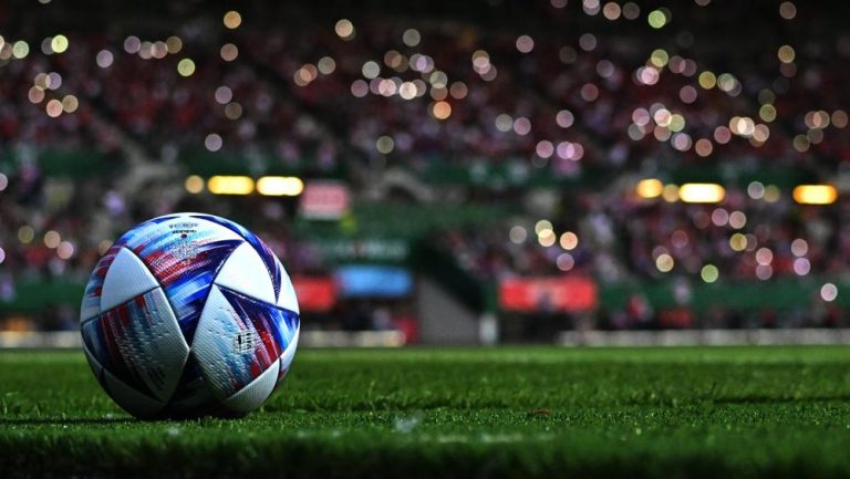 Mencetak Bintang Baru Lewat Sepak Bola Usia Dini