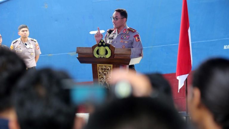 Lab Narkoba Terbesar di Indonesia Terbongkar Lab Narkoba Terbesar di Indonesia Terbongkar